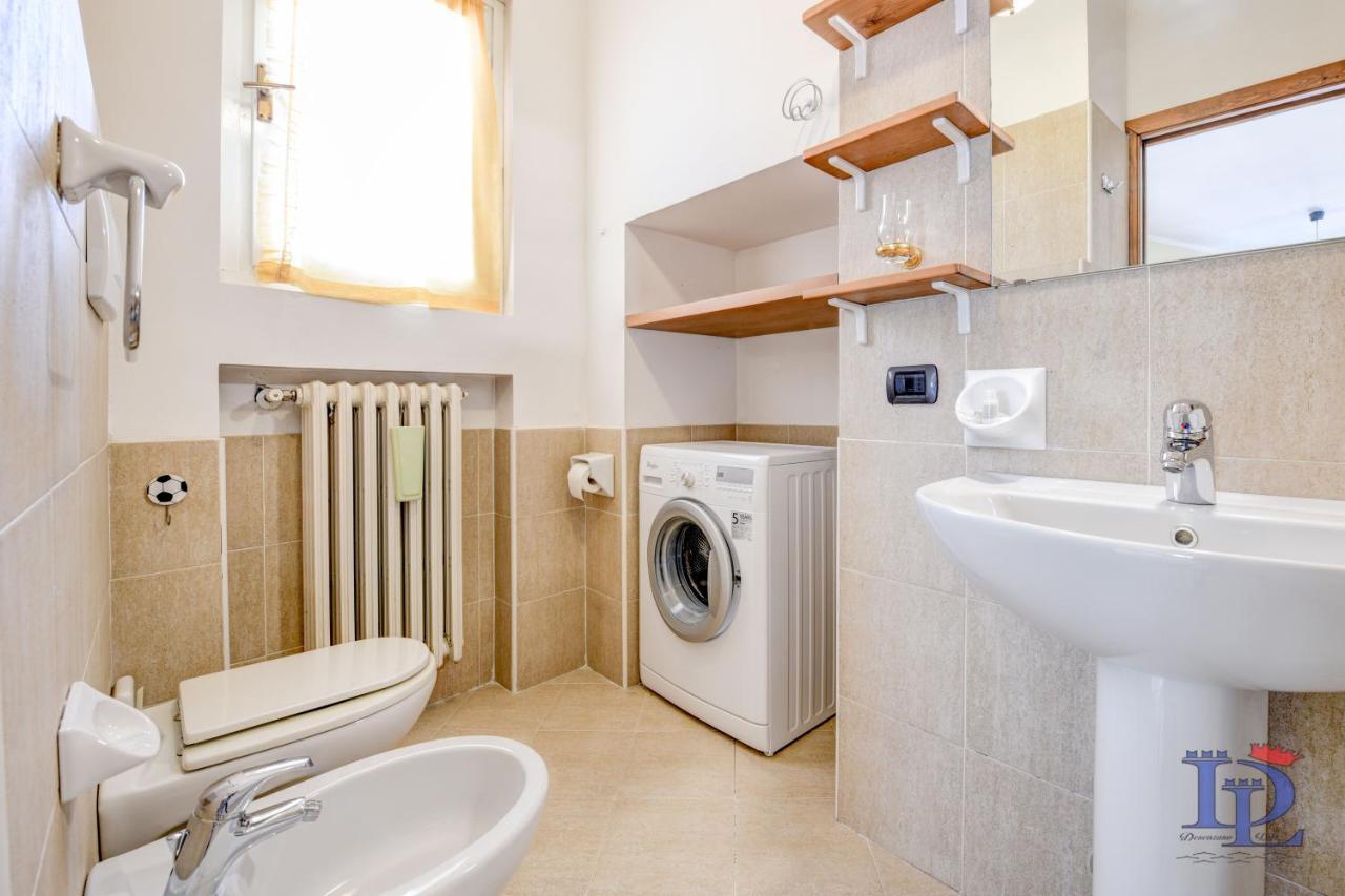 Desenzanoloft Official Partner Marriott Homes & Villas - Queen Of Sirmione Castle View Ngoại thất bức ảnh