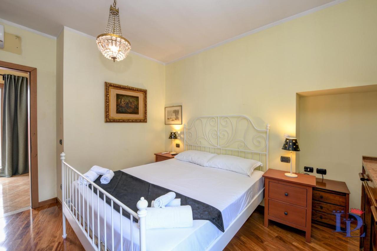 Desenzanoloft Official Partner Marriott Homes & Villas - Queen Of Sirmione Castle View Ngoại thất bức ảnh